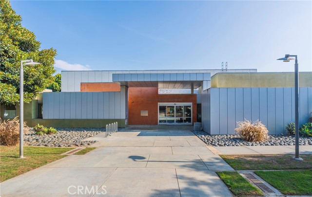 8710 Belford Avenue, Los Angeles CA: https://media.crmls.org/medias/91425094-520b-44f9-bbd8-45c90dba3da2.jpg