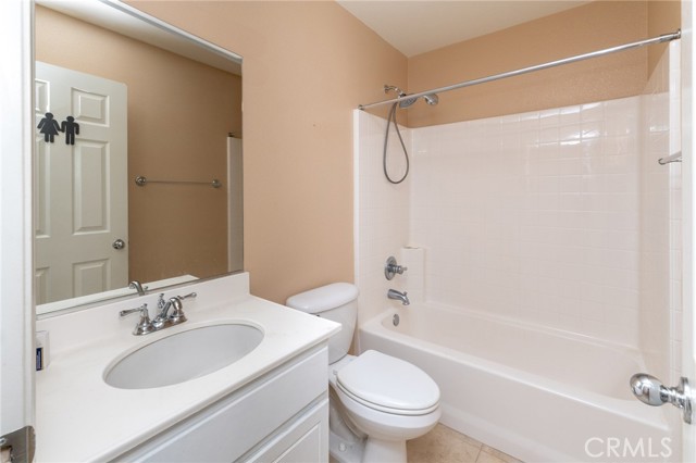 Detail Gallery Image 14 of 40 For 12801 Azalea St, Moreno Valley,  CA 92555 - 4 Beds | 2/1 Baths