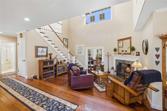 Detail Gallery Image 8 of 53 For 2033 Holiday, Newport Beach,  CA 92660 - 5 Beds | 7/1 Baths