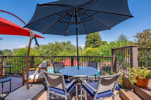 Detail Gallery Image 40 of 53 For 3410 Scenic Dr, Redding,  CA 96001 - 3 Beds | 3 Baths