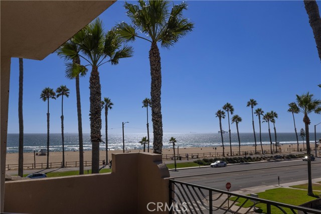 Detail Gallery Image 7 of 52 For 1516 Pacific Coast #304,  Huntington Beach,  CA 92648 - 2 Beds | 2 Baths