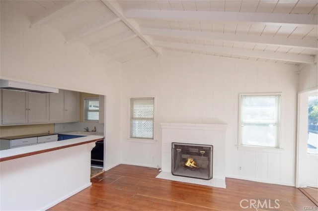 31612 Santa Rosa Drive, Laguna Beach CA: https://media.crmls.org/medias/9143cfe1-2439-4ed5-b323-fee2aea06477.jpg