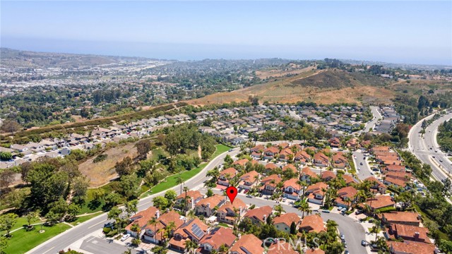 5 Vistamar Drive, Laguna Niguel CA: https://media.crmls.org/medias/91440b8c-644d-406f-a59a-3b9d200c40be.jpg