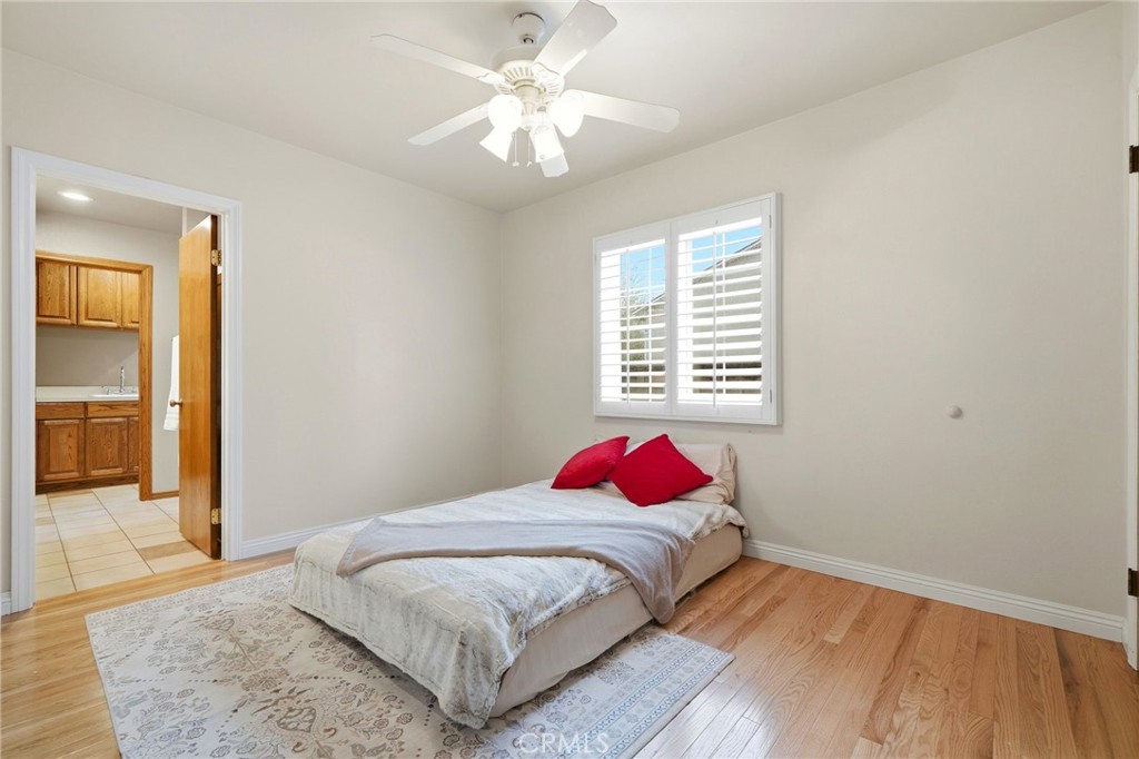 MLS #SR25262733 image #11