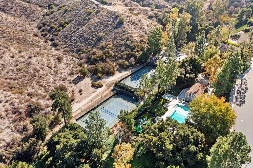 https://media.crmls.org/medias/91448c41-0aee-49ce-a037-5ef8c769aaeb.jpg?preset=X-Large