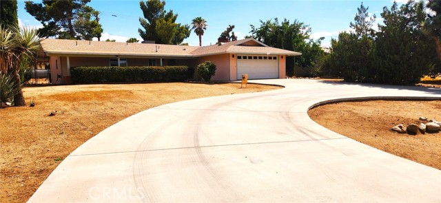 Detail Gallery Image 2 of 47 For 57825 El Dorado Dr, Yucca Valley,  CA 92284 - 3 Beds | 2 Baths