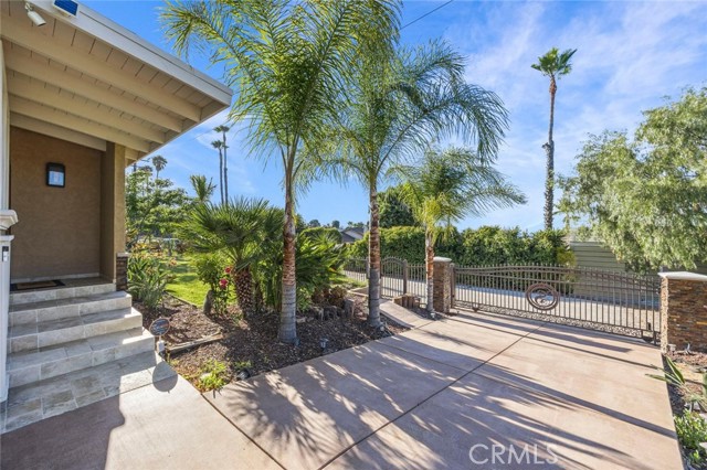 Image 30 of 45 For 14461 Oakley Drive
