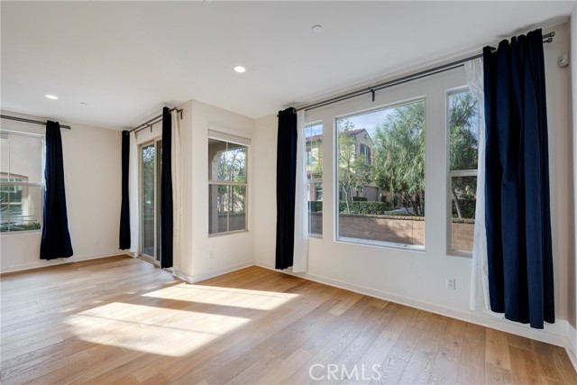 Detail Gallery Image 14 of 41 For 18 Prominence, Lake Forest,  CA 92630 - 3 Beds | 2/1 Baths