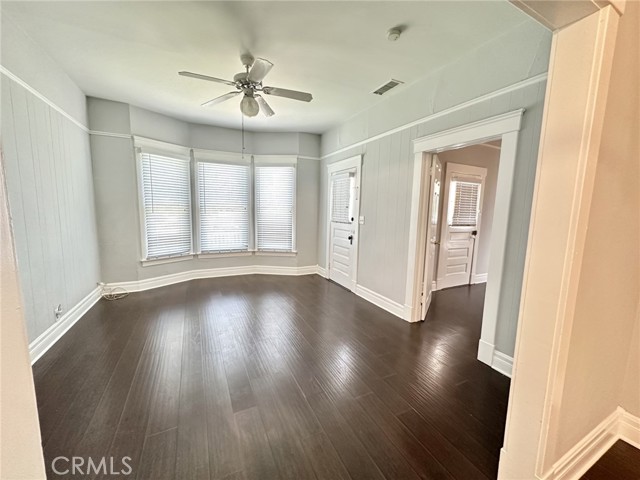 250 SONORA Street, Redlands CA: https://media.crmls.org/medias/914656d7-d0f5-4119-b616-146062a72116.jpg