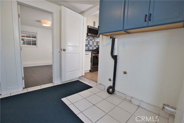 Detail Gallery Image 30 of 55 For 6091 Dundee Dr, Huntington Beach,  CA 92647 - 3 Beds | 2 Baths