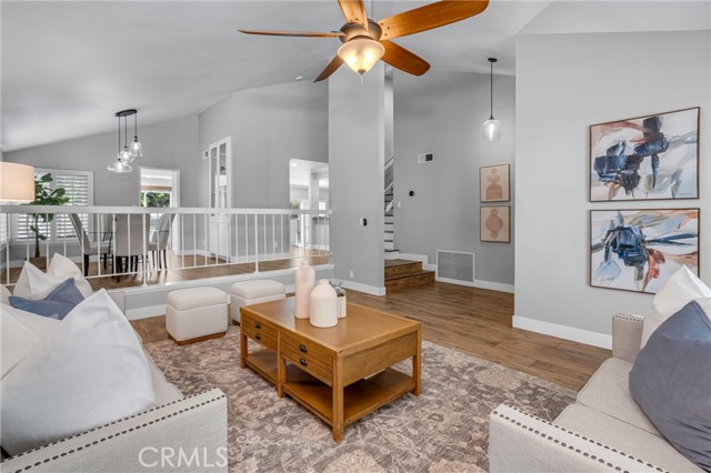 3652 San Joaquin Avenue, Los Alamitos CA: https://media.crmls.org/medias/9146f01e-110f-45c6-b33b-780fc5e1b281.jpg