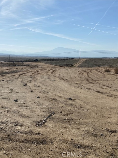 Detail Gallery Image 2 of 7 For 9800 Kern Canyon Rd, Bakersfield,  CA 93306 - – Beds | – Baths