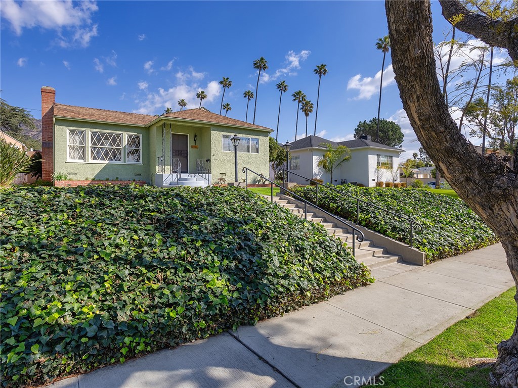 1937 W Kenneth RoadGlendale img 4