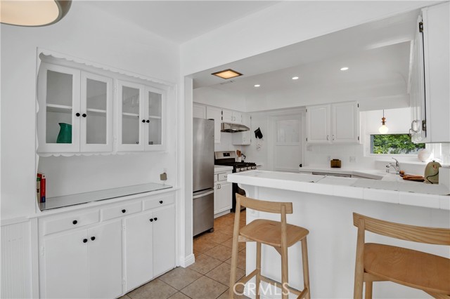 3780 Beethoven Street, Los Angeles CA: https://media.crmls.org/medias/9148a62d-2a35-4155-8bbd-72c35926af7e.jpg