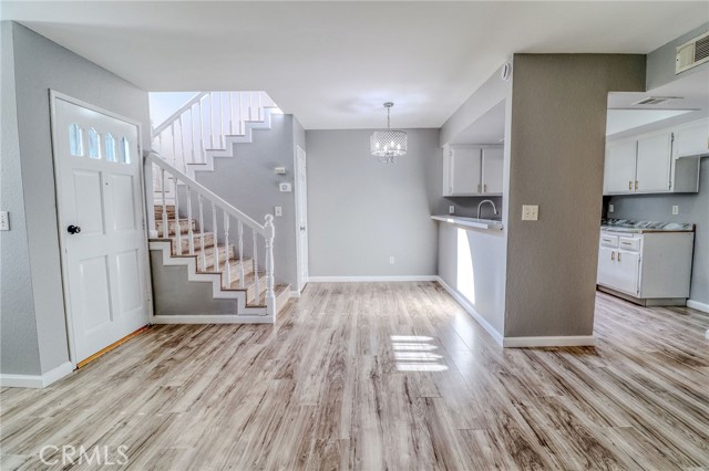 14738 Pioneer Boulevard, Norwalk CA: https://media.crmls.org/medias/91493f5e-fa96-4177-b6f5-096f991879b5.jpg