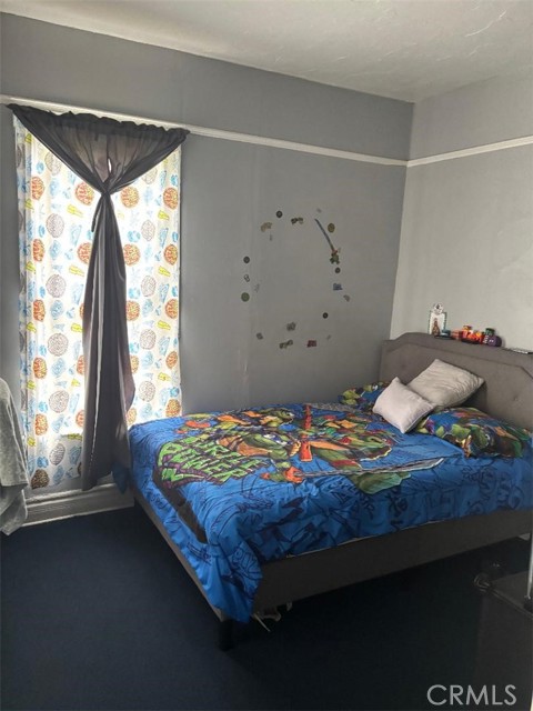 1220 1222 E 49th Street, Los Angeles CA: https://media.crmls.org/medias/91495123-90fd-4967-b14f-594ed53dc5b4.jpg