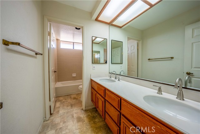 1133 Promontory Place, West Covina CA: https://media.crmls.org/medias/91495225-1b22-4795-a4f9-de20f3d8ef0b.jpg