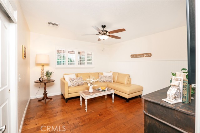 Image 38 of 75 For 2372 Shadow Hill Drive