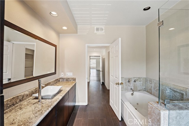 4313 Van Nuys Boulevard, Sherman Oaks CA: https://media.crmls.org/medias/91498772-cc61-4cc8-ade9-3615e5b994fe.jpg