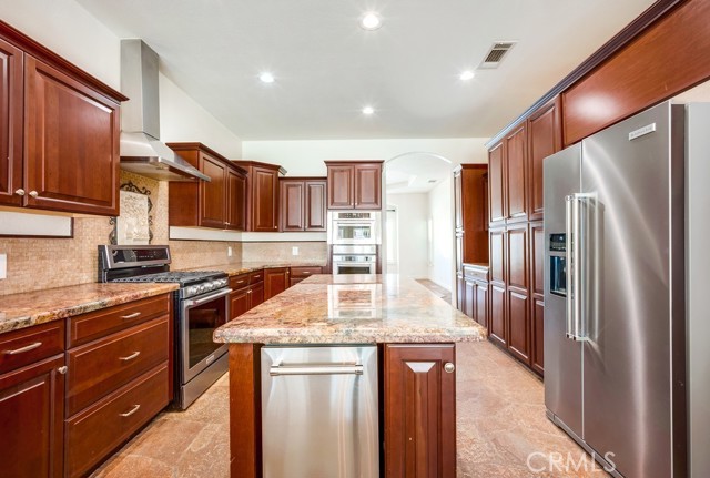 Detail Gallery Image 12 of 73 For 39555 Avenida Bonita, Murrieta,  CA 92562 - 5 Beds | 4 Baths