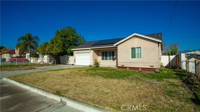 17392 Paine St, Fontana, CA 92336