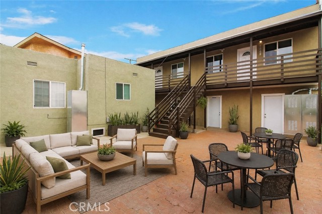 Front Image Thumbnail for CROC26090391