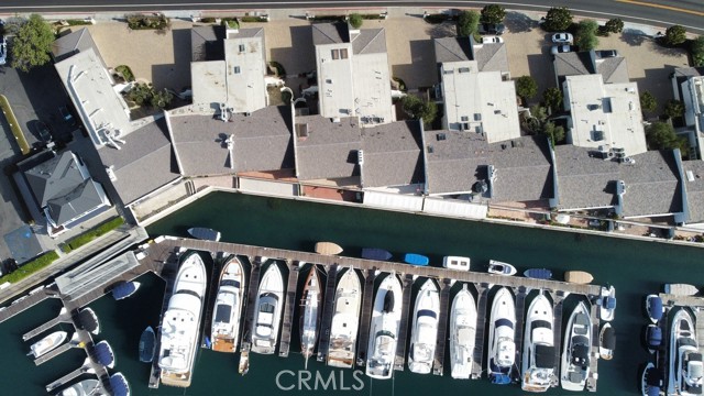 Detail Gallery Image 3 of 23 For 1201 Bayside Dr #101,  Corona Del Mar,  CA 92625 - 2 Beds | 2 Baths