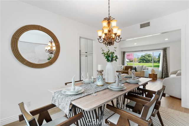 Detail Gallery Image 4 of 45 For 651 N Sunnyslope Ave, Pasadena,  CA 91107 - 5 Beds | 3 Baths