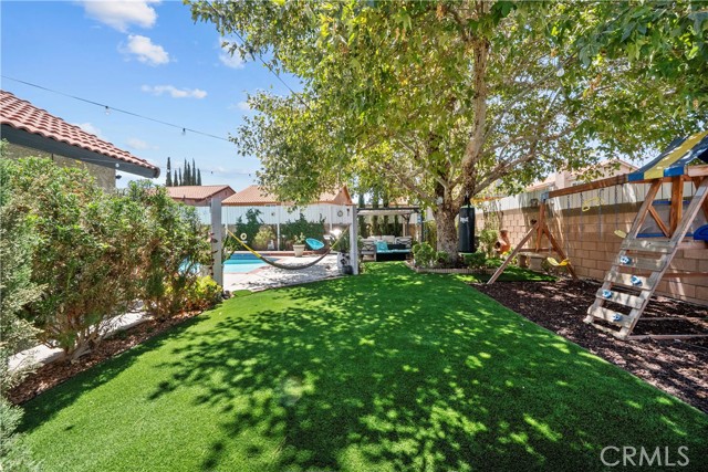 3052 E Avenue S4, Palmdale CA: https://media.crmls.org/medias/914c16fe-d51b-4005-b8df-ded107f50b68.jpg