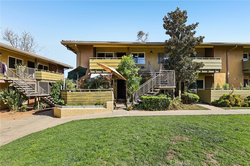 2094 Grand Ave - photo 2
