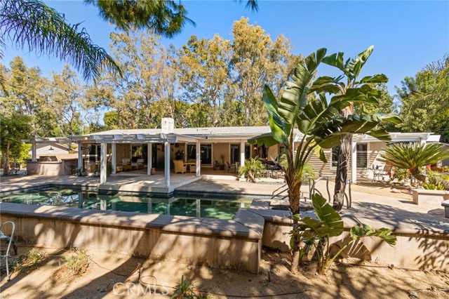 Detail Gallery Image 28 of 48 For 18200 Vintage, Northridge,  CA 91325 - 4 Beds | 3 Baths