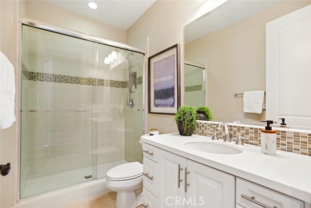 Image 42 of 75 For 2282 Rosecrans Court