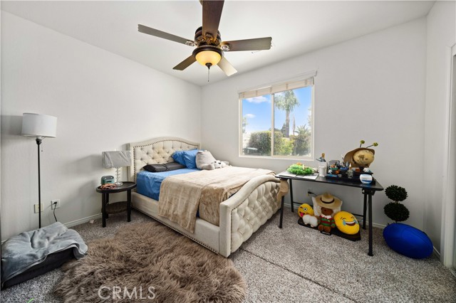 9403 Big Bear Lake Court, Bakersfield CA: https://media.crmls.org/medias/914d7480-ea3d-4270-a774-c3dd30670432.jpg