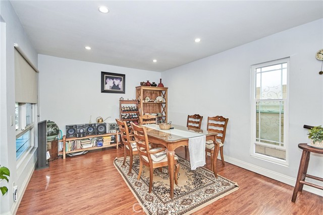 Detail Gallery Image 15 of 47 For 8052 Ainsworth Ln, La Palma,  CA 90623 - 4 Beds | 2/1 Baths