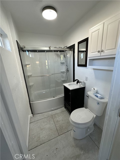 Detail Gallery Image 13 of 41 For 6070 Fremont St, Riverside,  CA 92504 - 3 Beds | 2 Baths