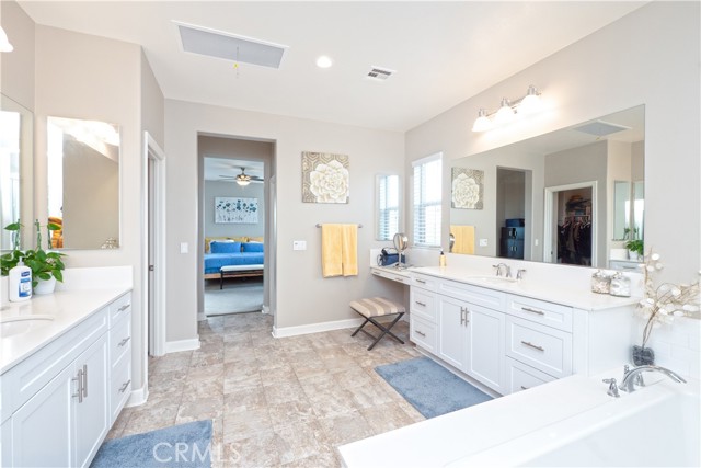 Detail Gallery Image 22 of 52 For 29545 Acadia Ct, Menifee,  CA 92585 - 5 Beds | 3/1 Baths