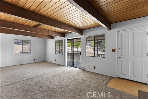 Detail Gallery Image 5 of 42 For 28921 Bear Valley Rd, Tehachapi,  CA 93561 - 3 Beds | 2 Baths