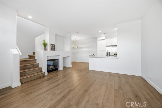 Detail Gallery Image 6 of 25 For 876 S Yellowstone Way, Anaheim Hills,  CA 92808 - 3 Beds | 2/1 Baths