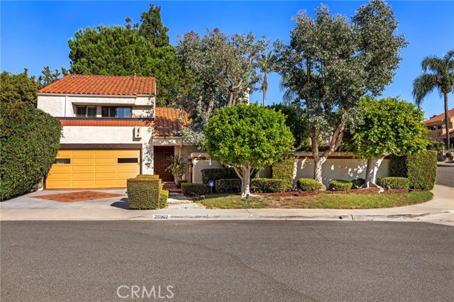 Detail Gallery Image 12 of 55 For 25962 Ernestine Ct, Laguna Hills,  CA 92653 - 3 Beds | 2/1 Baths