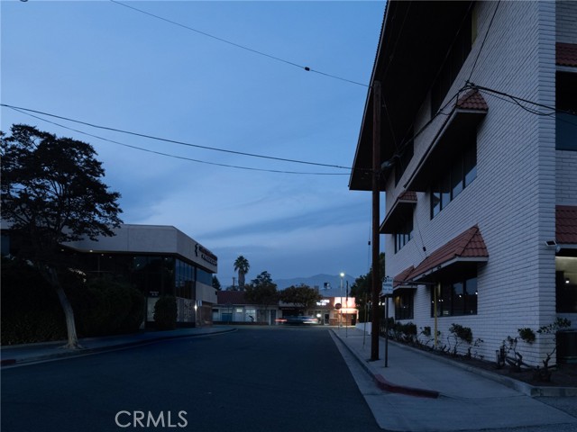 Detail Gallery Image 27 of 28 For 120 De Anza Street #208,  San Gabriel,  CA 91776 - 1 Beds | 1 Baths