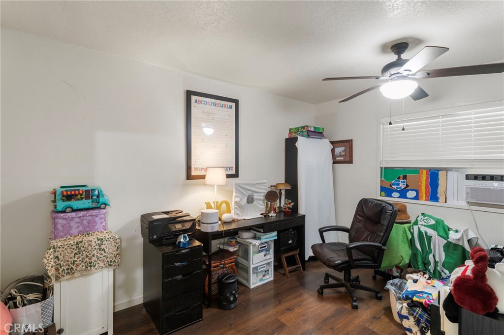 MLS #SR25262817 image #11