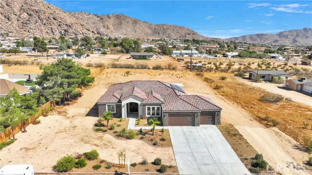 17073 Mesquite Road, Apple Valley, California 92307, 4 Bedrooms Bedrooms, ,3 BathroomsBathrooms,Residential,For Sale,17073 Mesquite Road,CRHD24211034