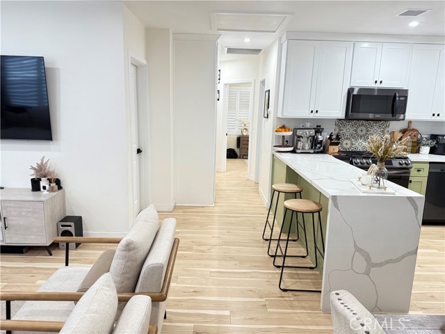 Detail Gallery Image 9 of 20 For 11413 Hayford, Norwalk,  CA 90650 - 3 Beds | 2 Baths