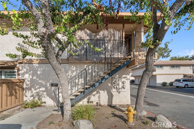 Detail Gallery Image 2 of 22 For 17678 Palo Verde Ave, Cerritos,  CA 90703 - 2 Beds | 1 Baths