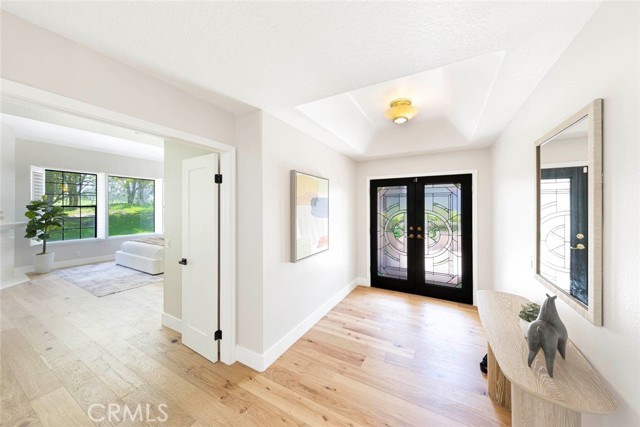 Detail Gallery Image 8 of 48 For 90 Ocean Vista, Newport Beach,  CA 92660 - 2 Beds | 2/1 Baths