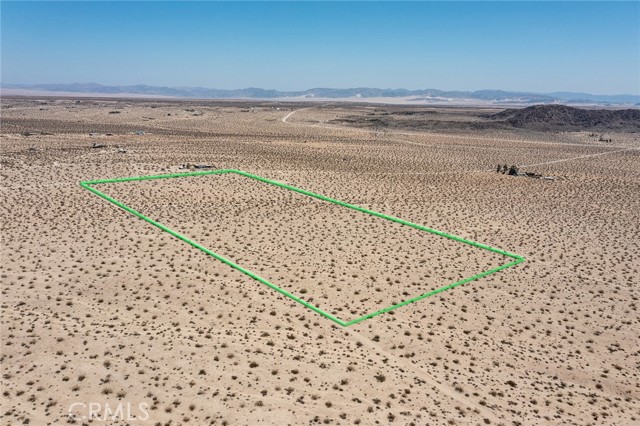 6789 La Brisa Drive, Joshua Tree CA: https://media.crmls.org/medias/9154baba-f273-4d11-9f1b-7730686d210f.jpg