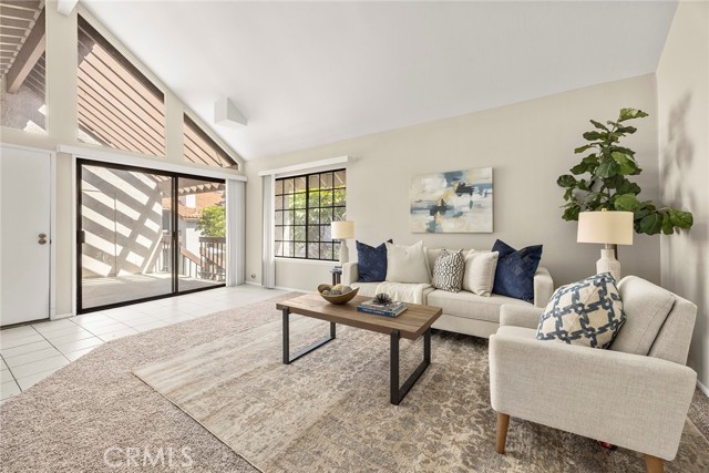 Detail Gallery Image 5 of 19 For 102 Kauai Ln, Placentia,  CA 92870 - 1 Beds | 1 Baths