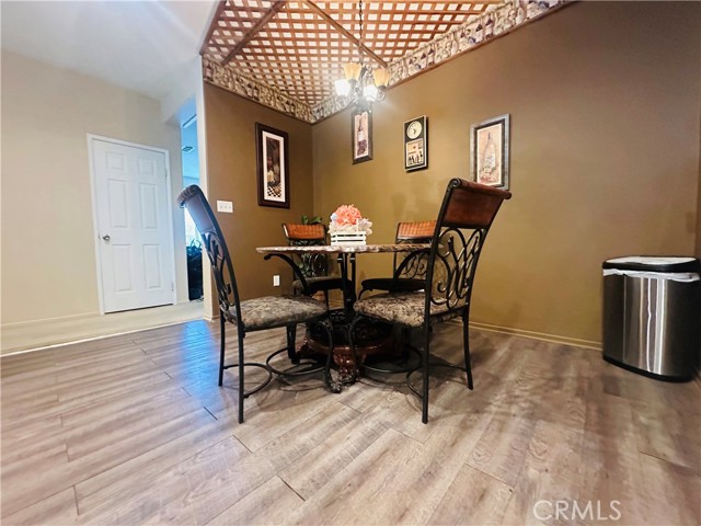 Detail Gallery Image 9 of 35 For 13375 Dunwood Ct, Victorville,  CA 92392 - 5 Beds | 2 Baths