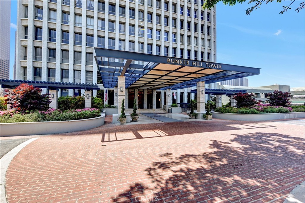 800 W 1st Street #710