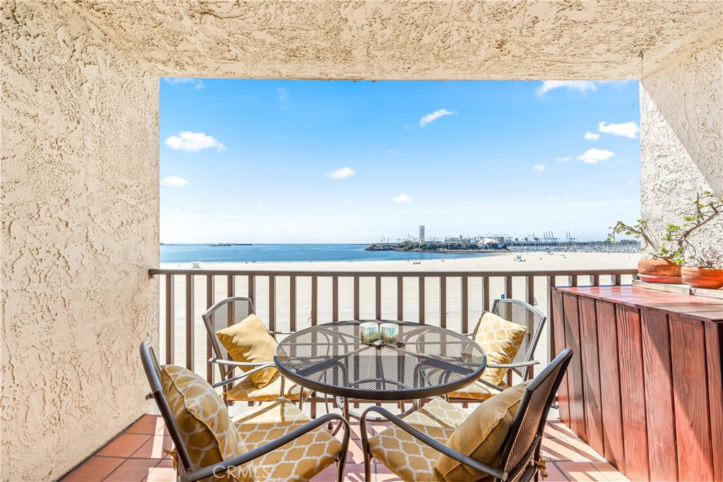 1140 E Ocean Boulevard #338